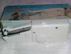 ANTİK EL DİKİŞ MAKINASI PİLLİ