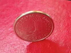 USA: ONE DOLAR 2002-P  (SACAGAWEA DOLAR)