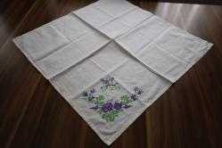 EL İŞLEMELİ ESKİ BOHÇA *  67 - 67 CM