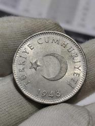 1948 Yılı Gümüş 1 Lira Çil
