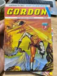 LOT.16 » ÇİZGİ ROMAN DÜNYANIN EN ÜNLÜ UZAY KAHRAMANI GORDON - CİLT 13
