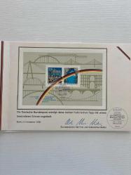 ALMANYA KLASÖRÜ 1990 BERLIN DUVARI BRANDENBURG KAPISI ALMAN BİRİMİ U679