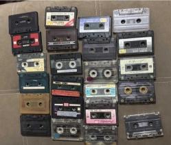 Koleksiyonluk Yerli yabancı 180 Adet çeşitli kasetler Yılmaz morgül,Serdar ortaç, Seda Sayan, Ebru gündeş,Kayahan Seher dilovan,Sait uçar,Lara,Fedon Nadide sultan,Kibariye,Firdevs, Mustafa Sandal,Aşkın nur yengi İbrahim Erkal,Ceylan,Gülşen,Çelik Muazzez Ersoy,Hakan taşıyan Lerzan mutlu,Uğur ışılak Metin Şentürk,Sibel Can,Beyaz Bahadır Aydoğan,Rober hatemo Davut güloğlu,İzzet yıldızhan Hakkı Yalçın şarkıları,Selçuk Adnan şenses,Yıldız tilbe Mahsun Kırmızıgül,Esra Özmen Hamiyet,Hülya Polat,Sinan Özen Tanrıverdi,Ebru yaşar,Ahmet kaya Sezen Aksu,Harun Kolçak, Levent Yüksel,İlhan şeşen,İlhan İrem Sadettin kaynak,oya&Bora Münir Nurettin Selçuk Yerli yabancı, Karışık şarkılar