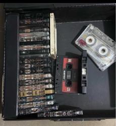 Koleksiyonluk Yerli yabancı 180 Adet çeşitli kasetler Yılmaz morgül,Serdar ortaç, Seda Sayan, Ebru gündeş,Kayahan Seher dilovan,Sait uçar,Lara,Fedon Nadide sultan,Kibariye,Firdevs, Mustafa Sandal,Aşkın nur yengi İbrahim Erkal,Ceylan,Gülşen,Çelik Muazzez Ersoy,Hakan taşıyan Lerzan mutlu,Uğur ışılak Metin Şentürk,Sibel Can,Beyaz Bahadır Aydoğan,Rober hatemo Davut güloğlu,İzzet yıldızhan Hakkı Yalçın şarkıları,Selçuk Adnan şenses,Yıldız tilbe Mahsun Kırmızıgül,Esra Özmen Hamiyet,Hülya Polat,Sinan Özen Tanrıverdi,Ebru yaşar,Ahmet kaya Sezen Aksu,Harun Kolçak, Levent Yüksel,İlhan şeşen,İlhan İrem Sadettin kaynak,oya&Bora Münir Nurettin Selçuk Yerli yabancı, Karışık şarkılar