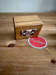 Vintage Karlsbad Koleksiyonluk Avrupa Rustik Kutu