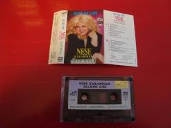 NEŞE KARABÖCEK DELİLER GİBİ İŞTE EYLE DÖNEM KASET