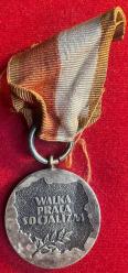 POLONYA HİZMET MADALYASI 1944-1984