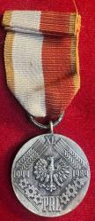 POLONYA HİZMET MADALYASI 1944-1984