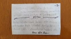 TÜRK HALK MÜZİĞİ SANATÇISI NURTEN İNNAP'IN ORİJİNAL FOTOĞRAFI - 18 x 12 cm EBADINDA - NURTEN İNNAP, ALATURKA MÜZİĞİN SEVİLEN İSİMLERİNDEN ESİN GÜRSOY'LA BİRLİKTE HÜLYA KOÇYİĞİT KONSERİNİ DİNLEYİP YEMEK YERLERKEN ÇEKİLMİŞ BİR HATIRA FOTOĞRAFI