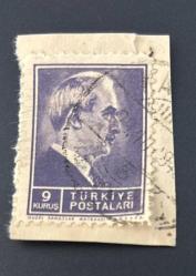 Türk Pulu - Turkish Stamp - Mektup Zarfından Kesilmiş / Postadan Geçmiş Pul Filateli - DAMGALI - İSMET İNÖNÜ TEMALI PUL, 9 KURUŞ - Türkiye Cumhuriyeti - NOSTALJİK DOĞUM GÜNÜ HEDİYESİ