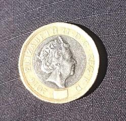 Kraliçe Elizabeth 1 PAUND
