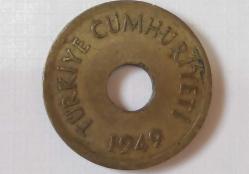 TÜRKİYE CUMHURİYETİ 1949 DELİKLİ 1 KURUŞ (ÇÇT)