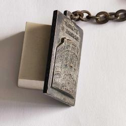 TÜRKİYE İŞ BANKASI ESKİ METAL ANAHTARLIK