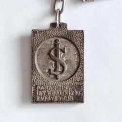 TÜRKİYE İŞ BANKASI ESKİ METAL ANAHTARLIK - 1