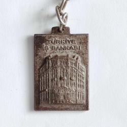 TÜRKİYE İŞ BANKASI ESKİ METAL ANAHTARLIK - 1