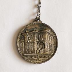 TÜRKİYE İŞ BANKASI 50. YIL - ESKİ METAL ANAHTARLIK