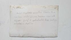OPERA SANATÇISI NEVİN PERE'NİN ORİJİNAL FOTOĞRAFI - 18 x 12 cm EBADINDA - NEVİN PERE, CARLTON OTELİ'NDE REJİSÖR ŞERİF GÖREN'LE KARŞILIKLI OTURURKEN ÇEKİLMİŞ BİR KARE