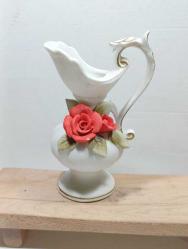 P38----JAPONYA ÜRETİMİ GÜL DESENLİ DEKORLUK PORSELEN SÜRAHİ