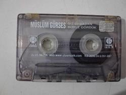 MÜSLÜM GÜRSES Biz Babadan Böyle Gördük - KASET ( Kartonetsiz )  !!! AÇIKLAMAYI OKUYUNUZ