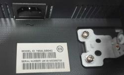 Philips 19 inç 19S4L LED Kare VGA Monitör (Mükemmel parlak , net görüntü , Muadil ayaklı , İkinci El)