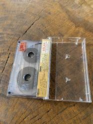 AZER BÜLBÜL & MÜSLÜM GÜRSES - YABAN ELLER / ELİNE DÜŞTÜM - KASET