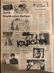 MERHABA GAZETESİ - DOĞUM GÜNÜ HEDİYESİ (TURKİSH - NEWSPAPER) - 8 MART 1982 - SAYI : 139 - TAM TAKIM 12 SAYFADIR -Müjde Ar-Ali Altan-Ünal Kutsal-Yüksel Uzel-Romalı Perihan-Oya Peri-Yasemin Kutsi-Necla Nazır-Ersan Erdura-Sabri Dino-Faruk Erbaşlı-Gönül Şenay-Ülkü Ülker-Derya Öge-Figen Han-Hakkı Çağdaş-Erhan Onal-Safiye Filiz-Emel Sayın-Zeki Müren-Ahu Tuğba-Seden Kızıltunç-İsmail Hakkı Akansel-Mesut Üstünel-Erol Kaner-Neriman Köksal-Şükran Güngör-Yıldız Kenter-Nevra Serezli-Erol Büyükburç-Emel Büyükburç-Evren Büyükburç-İnci Saner-Hüseyin Zan-Müjde Ar-Serpil Çakmaklı-Musa Canses-Metin İçöz-Ferdi Tayfur-Zeliha Turanbayburt-Perihan Oymağı-Barbra Streisand-Joan Streisand-Barry Dennen-Funny Girl-Pierre Trudeau-Warren Beatty-Robert Redford-Ryan O’Neal-Kris Kristofferson-Jerry Lewis-Zerrin Özer-Tülay Özer-Semra Türel-Mithat Türel-Özdemir-İlhan Dane-Tolga Aşkıner-Coşkun Evcim-Nükhet Duru-Los Machucambos-Altan Erbulak-Şener Şen-Adile Naşit-Ayşen Gruda-Sakıp Sabancı-Mehmet Üstünkaya-İzzet Basut-Şevk