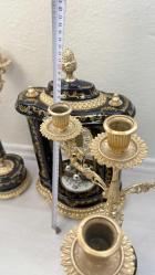 Kobalt Mavisi Dekorlu Şömine Saatidir