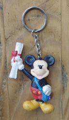 ABD, Mickey Mouse/Miki Fare (Okulda Diploma Alırken) Anahtarlık. Walt Disney Üretimi. Kullanılmış. Nadir!/Kaliteli Sert Plastik. 1980'ler.