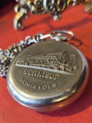 Sandıktan Serkisof Köstekli Saat