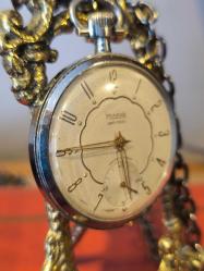 İsviçre Köstekli Saat