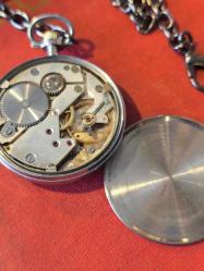 İsviçre Köstekli Saat