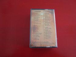 ADNAN ŞENSES KLASİKLERİ 1976 2006 2Lİ ÖZEL KUTUSUNDA SIFIR JELATİNLİ KASET