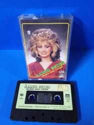 İLKNUR SEZER* GÜLMEK SANA YAKIŞIR   /  1987 YILI KAĞIT BASKI