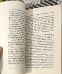 ÖYLESİNE BİR HİKAYE