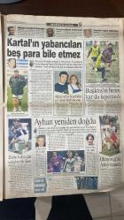 01 ŞUBAT 1999 - FOTOMAÇ SPOR GAZETESİ - TURKISH NEWSPAPER - DOĞUM GÜNÜ /HEDİYESİ - EKSİKSİZ TAM TAKIM GAZETELERİ -  GALATASARAY - ALTAY - HAGI - ARİF - HAKAN ŞÜKÜR - FATİH TERİM - TUGAY - OKAN - TAFFAREL - METİN TOKAT - AZİZ YILDIRIM - TRABZONSPOR - GAZİANTEP - BEŞİKTAŞ - FENERBAHÇE  ZİRVE YARIŞI - SPOR SEVGİ BARIŞ VE DOSTLUKTUR - BİR KALEM - BİR KRİTİK - SAYILARLA MAÇ - PUAN DURUMU - TOPLU SONUÇLAR  ALTAY 0-2 GALATASARAY - GALATASARAY 2-0 FENERBAHÇE - TRABZONSPOR 1-2 GAZİANTEP - ERZURUM 2-2 ANTALYA - GENÇLERBİRLİĞİ 2-2 SAKARYA - KARABÜK 1-0 BURSA - İSTANBULSPOR 6-0 ADANA - ANTALYA 2-1 GENÇLERBİRLİĞİ - VAN 1-0 SAMSUN - KAYSERİ 0-1 KARABÜK - TARAFTAR - FOTOMAÇ - BOSNALILAR İMZALIYOR - RUMEN HAGI YİNE KLASINI KONUŞTURDU - TUŞLARA TAKILANLAR - POLİTİKAYA SOYUNDU - TRANSFER - YARDIM KAMPANYASI - ALACAKARANLIK KUŞAĞINDA MAÇ - FUTBOLUN İÇİNDEN - SPORTHING  ALTAY 0-2 GALATASARAY - KAYSERİ 0-1 KARABÜK - ELAZIĞ 1-0 KAYSERİ - YİĞİDİM ASLANIM -