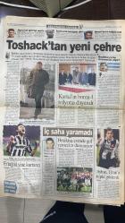 07 ŞUBAT 1999 - FOTOMAÇ SPOR GAZETESİ - TURKISH NEWSPAPER - DOĞUM GÜNÜ /HEDİYESİ - EKSİKSİZ TAM TAKIM GAZETELERİ - FENERBAHÇE - GENÇLERBİRLİĞİ - SERGEN - LÖW - KÖKSAL ÖZBEK - TUNCER ERDOĞAN - TONI SCHUMACHER - OĞUZ - RİDVAN DİLMEN - METİN AŞIK - EYÜP KARADAYI - BALİÇ - MOLDOVAN - RÜŞTÜ - SERKAN - GÜRBÜZ REFİOĞLU - TUGAY - TOSHACK - YILMAZ - CEYLAN GÜRAY - ERTUĞRUL - OHEN - ALİ EREN - DEL SOLAR - SELAMİ  TARAFTAR - FOTOMAÇ - GENÇLERBİRLİĞİ-FENERBAHÇE MAÇI - ŞEYTANIN BACAĞI KIRILDI - HAYSİYET DİVANI KARARI - FENER’DE SULAR DURULDU - TONI SCHUMACHER ANTALYA’DA - BAŞKENT’İN BÜYÜSÜ BOZULDU - MİLLİ TAKIM KAMPLARI - ISO 9002 KALİTE BELGESİ - MORAL GEZİSİ - SERGEN YENİ FORMASINA ALIŞTI - BEŞİKTAŞ SÖKE SÖKE - LİDERLİK YAKIŞTI - HOŞGELDİN OHEN - HAKEM REZALETİ - PUAN DURUMU  GENÇLERBİRLİĞİ 0-3 FENERBAHÇE - BEŞİKTAŞ 2-1 ANTALYASPOR - MANCHESTER UNITED 0-1 FENERBAHÇE (GEÇMİŞ SEZON) -  FENERBAHÇE - GENÇLERBİRLİĞİ - SERGEN - LÖW - KÖKSAL ÖZBEK - TUNCER ERDOĞAN - TONI SCHUMACHER - OĞUZ - RİDVAN DİLME