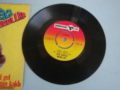 CEM KARACA & MOĞOLLAR 