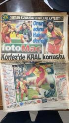 13 ŞUBAT 1999 - FOTOMAÇ SPOR GAZETESİ - TURKISH NEWSPAPER - DOĞUM GÜNÜ /HEDİYESİ - EKSİKSİZ TAM TAKIM GAZETELERİ  - GALATASARAY - KOCAELİSPOR - HAKAN ŞÜKÜR - HAGİ - ARİF - MİRKOVİC - TUGAY - OKAN - POPESCU - FATİH TERİM - ERGUN ALKAN - LEVENT TÜZEMEN - SERGEN - MOLDOVAN - FARUK SÜREN - MEHMET CANSUN - ÜMİT - ÜLKERSPOR - EFES PİLSEN - CİBONA - HÜSEYİN BESOK - İBRAHİM KUTLUAY - HARUN ERDENAY  TARAFTAR - FOTOMAÇ - SERGEN KUMARDA 50 MİLYAR KAYBETTİ - KÖRFEZ’DE KRAL KONUŞTU - GALATASARAY TEHLİKELİ GİRDAPTA - OKAN TAKIMIN DİNAMOSU - POPESCU ÇELİK DUVAR ÖRECEK - SÜREN PARA ARIYOR - GALATASARAY’IN BORCU 15 TRİLYON - CİM-BOM 11. GALİBİYET PEŞİNDE - HAKAN ŞÜKÜR’ÜN DÖNÜŞÜ MUHTEŞEM OLDU - MOLDOVAN ELEŞTİRİLERİ UTANDIRDI - ÜLKERSPOR ASVEL’İ FARKLI GEÇTİ - EFES, FENER VE ÜLKER PLAY-OFF GARANTİLEDİ - BEŞİKTAŞ YEŞİLYURT’U DAĞITTI  KOCAELİSPOR 1-3 GALATASARAY (GOLLER: HAKAN ŞÜKÜR, HAGİ, ARİF) ÜLKERSPOR 86-64 ASVEL BEŞİKTAŞ 3-0 YEŞİLYURT (VOLEYBOL) - 13 ŞUBAT 1999 - GALATASARAY - KOCAE