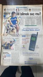 13 ŞUBAT 1999 - FOTOMAÇ SPOR GAZETESİ - TURKISH NEWSPAPER - DOĞUM GÜNÜ /HEDİYESİ - EKSİKSİZ TAM TAKIM GAZETELERİ  - GALATASARAY - KOCAELİSPOR - HAKAN ŞÜKÜR - HAGİ - ARİF - MİRKOVİC - TUGAY - OKAN - POPESCU - FATİH TERİM - ERGUN ALKAN - LEVENT TÜZEMEN - SERGEN - MOLDOVAN - FARUK SÜREN - MEHMET CANSUN - ÜMİT - ÜLKERSPOR - EFES PİLSEN - CİBONA - HÜSEYİN BESOK - İBRAHİM KUTLUAY - HARUN ERDENAY  TARAFTAR - FOTOMAÇ - SERGEN KUMARDA 50 MİLYAR KAYBETTİ - KÖRFEZ’DE KRAL KONUŞTU - GALATASARAY TEHLİKELİ GİRDAPTA - OKAN TAKIMIN DİNAMOSU - POPESCU ÇELİK DUVAR ÖRECEK - SÜREN PARA ARIYOR - GALATASARAY’IN BORCU 15 TRİLYON - CİM-BOM 11. GALİBİYET PEŞİNDE - HAKAN ŞÜKÜR’ÜN DÖNÜŞÜ MUHTEŞEM OLDU - MOLDOVAN ELEŞTİRİLERİ UTANDIRDI - ÜLKERSPOR ASVEL’İ FARKLI GEÇTİ - EFES, FENER VE ÜLKER PLAY-OFF GARANTİLEDİ - BEŞİKTAŞ YEŞİLYURT’U DAĞITTI  KOCAELİSPOR 1-3 GALATASARAY (GOLLER: HAKAN ŞÜKÜR, HAGİ, ARİF) ÜLKERSPOR 86-64 ASVEL BEŞİKTAŞ 3-0 YEŞİLYURT (VOLEYBOL) - 13 ŞUBAT 1999 - GALATASARAY - KOCAE