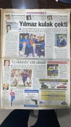 13 ŞUBAT 1999 - FOTOMAÇ SPOR GAZETESİ - TURKISH NEWSPAPER - DOĞUM GÜNÜ /HEDİYESİ - EKSİKSİZ TAM TAKIM GAZETELERİ  - GALATASARAY - KOCAELİSPOR - HAKAN ŞÜKÜR - HAGİ - ARİF - MİRKOVİC - TUGAY - OKAN - POPESCU - FATİH TERİM - ERGUN ALKAN - LEVENT TÜZEMEN - SERGEN - MOLDOVAN - FARUK SÜREN - MEHMET CANSUN - ÜMİT - ÜLKERSPOR - EFES PİLSEN - CİBONA - HÜSEYİN BESOK - İBRAHİM KUTLUAY - HARUN ERDENAY  TARAFTAR - FOTOMAÇ - SERGEN KUMARDA 50 MİLYAR KAYBETTİ - KÖRFEZ’DE KRAL KONUŞTU - GALATASARAY TEHLİKELİ GİRDAPTA - OKAN TAKIMIN DİNAMOSU - POPESCU ÇELİK DUVAR ÖRECEK - SÜREN PARA ARIYOR - GALATASARAY’IN BORCU 15 TRİLYON - CİM-BOM 11. GALİBİYET PEŞİNDE - HAKAN ŞÜKÜR’ÜN DÖNÜŞÜ MUHTEŞEM OLDU - MOLDOVAN ELEŞTİRİLERİ UTANDIRDI - ÜLKERSPOR ASVEL’İ FARKLI GEÇTİ - EFES, FENER VE ÜLKER PLAY-OFF GARANTİLEDİ - BEŞİKTAŞ YEŞİLYURT’U DAĞITTI  KOCAELİSPOR 1-3 GALATASARAY (GOLLER: HAKAN ŞÜKÜR, HAGİ, ARİF) ÜLKERSPOR 86-64 ASVEL BEŞİKTAŞ 3-0 YEŞİLYURT (VOLEYBOL) - 13 ŞUBAT 1999 - GALATASARAY - KOCAE
