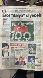 14 ŞUBAT 1999 - FOTOMAÇ SPOR GAZETESİ - TURKISH NEWSPAPER - DOĞUM GÜNÜ /HEDİYESİ - EKSİKSİZ TAM TAKIM GAZETELERİ -  GALATASARAY - KOCAELİSPOR - HAKAN ŞÜKÜR - HAGİ - ARİF - MİRKOVİC - TUGAY - OKAN - POPESCU - FATİH TERİM - SERGEN - MOLDOVAN - FARUK SÜREN - MEHMET CANSUN - ÜMİT - ÜLKERSPOR - EFES PİLSEN - CİBONA - HÜSEYİN BESOK - İBRAHİM KUTLUAY - HARUN ERDENAY - BEŞİKTAŞ - SÜLEYMAN SEBA - TOSHACK - ERTUĞRUL - AMOKACHI - ALPAY - RAHİM - SELLAMİ - SERDAR - RÜŞTÜ  TARAFTAR - FOTOMAÇ - SEVGİLİLER GÜNÜ KUTLU OLSUN - HAKAN: KRALLIK BALİÇ’İN OLSUN - BEŞİKTAŞ GAZİANTEP’TE YİNE KAYBETTİ - GÖZYAŞLARI SİYAH BEYAZ - SEVGİLİLER GÜNÜ YARAMADI - I LOVE YOU TOSHACK - TRABZONSPOR BURSA’DA PATLAMA YAPACAK - FENERBAHÇE ADANA MAÇINA HAZIR - EROL BULUT “DALYA” DİYECEK - HAGİ BU SEFER EMİN DEĞİL - SERGEN İÇİNİ DÖKTÜ - SAFFET FUTBOLCU PAZARLAYACAK - FENERBAHÇE’DE İSPORTACILARA GÖZ HAPSİ - SERGEN: FUTBOLA MUCİZE ESERİ DÖNDÜM  KOCAELİSPOR 1-3 GALATASARAY (GOLLER: HAKAN ŞÜKÜR, HAGİ, ARİF) GAZİANTEPSPOR 2-0 BEŞİK