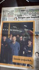 14 ŞUBAT 1999 - FOTOMAÇ SPOR GAZETESİ - TURKISH NEWSPAPER - DOĞUM GÜNÜ /HEDİYESİ -  15 ŞUBAT 1999 - FENERBAHÇE - ADANASPOR - MOLDOVAN - SERGEN - DIMAS - MOŞE - RÜŞTÜ - BALİÇ - JOACHIM LÖW - HAKAN ŞÜKÜR - GALATASARAY - TOSHACK - SÜLEYMAN SEBA - ÜNAL - TRABZONSPOR - ÜLKERSPOR - EFES PİLSEN  TARAFTAR - FOTOMAÇ - FENER’DEN SEVENLERİNE ANLAMLI HEDİYE - MOLDOVAN’IN SİHİRLİ AYAKLARI - SERGEN FENERBAHÇE FORMASIYLA İLK GOLÜNÜ ATTI - KANARYA GOL SAYISINI CİM-BOM’LA EŞİTLEDİ - BALİÇ SUSKUN KALDI - RÜŞTÜ TAM BEŞ YERİNDEN SAKAT - BEŞİKTAŞ’TA FATURA TOSHACK’A - TRABZONSPOR ÜNAL’LA 90’DA GALİBİYETE ULAŞTI - ÜLKERSPOR ASVEL’İ EZDİ GEÇTİ - EFES PİLSEN KOMBASSAN’I FARKLI YENDİ  FENERBAHÇE 6-0 ADANASPOR (GOLLER: MOLDOVAN 3, DIMAS, MOŞE, SERGEN) TRABZONSPOR 1-0 BURSASPOR (GOL: ÜNAL 90. DK) ÜLKERSPOR 92-48 ASVEL EFES PİLSEN 73-49 KOMBASSAN - EKSİKSİZ TAM TAKIM GAZETE