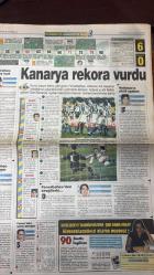 14 ŞUBAT 1999 - FOTOMAÇ SPOR GAZETESİ - TURKISH NEWSPAPER - DOĞUM GÜNÜ /HEDİYESİ -  15 ŞUBAT 1999 - FENERBAHÇE - ADANASPOR - MOLDOVAN - SERGEN - DIMAS - MOŞE - RÜŞTÜ - BALİÇ - JOACHIM LÖW - HAKAN ŞÜKÜR - GALATASARAY - TOSHACK - SÜLEYMAN SEBA - ÜNAL - TRABZONSPOR - ÜLKERSPOR - EFES PİLSEN  TARAFTAR - FOTOMAÇ - FENER’DEN SEVENLERİNE ANLAMLI HEDİYE - MOLDOVAN’IN SİHİRLİ AYAKLARI - SERGEN FENERBAHÇE FORMASIYLA İLK GOLÜNÜ ATTI - KANARYA GOL SAYISINI CİM-BOM’LA EŞİTLEDİ - BALİÇ SUSKUN KALDI - RÜŞTÜ TAM BEŞ YERİNDEN SAKAT - BEŞİKTAŞ’TA FATURA TOSHACK’A - TRABZONSPOR ÜNAL’LA 90’DA GALİBİYETE ULAŞTI - ÜLKERSPOR ASVEL’İ EZDİ GEÇTİ - EFES PİLSEN KOMBASSAN’I FARKLI YENDİ  FENERBAHÇE 6-0 ADANASPOR (GOLLER: MOLDOVAN 3, DIMAS, MOŞE, SERGEN) TRABZONSPOR 1-0 BURSASPOR (GOL: ÜNAL 90. DK) ÜLKERSPOR 92-48 ASVEL EFES PİLSEN 73-49 KOMBASSAN - EKSİKSİZ TAM TAKIM GAZETE