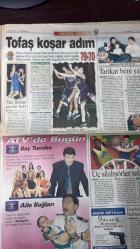 14 ŞUBAT 1999 - FOTOMAÇ SPOR GAZETESİ - TURKISH NEWSPAPER - DOĞUM GÜNÜ /HEDİYESİ -  17 ŞUBAT 1999 - GALATASARAY - FARUK SÜREN - TUGAY - CELALETTİN BİLGİÇ - JUVENTUS - INTER - RONALDO - BAGGIO - ZAMORANO - FATİH TERİM - HAKAN ŞÜKÜR - BEŞİKTAŞ - AMOKACHI - SÜLEYMAN SEBA - TOSHACK - OGHEN - SELLAMİ - DEL SOLAR - TRABZONSPOR - İBRAHİM TATLISES - EBRU GÜNDEŞ - SİNAN ÖZEN - İSMAİL TÜRÜT  TARAFTAR - FOTOMAÇ - JUVENTUS HAKAN’DAN VAZGEÇMİYOR - TUGAY INTER’LE EL SIKIŞTI - GALATASARAY’DA KRİTİK TOPLANTI - FARUK SÜREN İSTİFA GÖRÜŞÜLECEK - RÜŞTÜ: ACILARIMI KALBİME GÖMDÜM - HAMZA: TARİKAT BENİ MAHVETTİ - BEŞİKTAŞ’TA PARA KRİZİ AŞILDI - AMOKACHI BEŞİKTAŞ’TAN AYRILIYOR - TRABZON’A YILDIZ YAĞMURU - GALATASARAY SAKARYA MAÇINA HAZIRLANIYOR - SÜREN’İN PRENSİ BURAK ELMAS - BEŞİKTAŞ’TA SARİ TEHLİKE - KARTAL’DA BENZİN İSTASYONU İHALESİ  FENERBAHÇE 6-0 ADANASPOR (MOLDOVAN 3, DIMAS, MOŞE, SERGEN) TRABZONSPOR 1-0 BURSASPOR (ÜNAL 90. DK) GAZİANTEPSPOR 2-0 BEŞİKTAŞ (ALİ İBRAHİM, DESIRE - EKSİKSİZ TAM TAKIM GAZETE