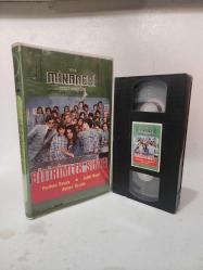 Bitirimler Sınıfı - Perihan Savaş VHS kaset