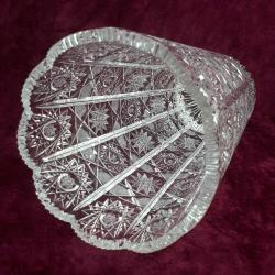 VINTAGE KONİK FORMLU EL KESME KRİSTAL CAM VAZO