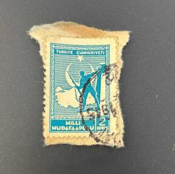 Türk Pulu - Turkish Stamp - Mektup Zarfından Kesilmiş / Postadan Geçmiş Pul Filateli -  DAMGALI - MİLLİ MÜDAFAA TEMALI PUL, 2 KURUŞ- Türkiye Cumhuriyeti - NOSTALJİK DOĞUM GÜNÜ HEDİYESİ