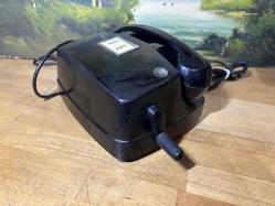 antika siyah renk manyetolu telefon