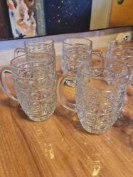 Altı adet kalın ağır sıfır vitrin ürünü eski bira bardağı