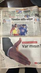 1 MART 1999 - FOTOMAÇ SPOR GAZETESİ - TURKISH NEWSPAPER - DOĞUM GÜNÜ HEDİYESİ  - EKSİKSİZ TAM TAKIM GAZETE - GALATASARAY - FARUK SÜREN - FATİH TERİM - HAGİ - TUGAY - OKAN - SUAT - K. HAKAN - ARİF - EMRE - BURAK - FENERBAHÇE - JOACHIM LÖW - SERGEN - BALİÇ - MOLDOVAN - RÜŞTÜ - TRABZONSPOR - MEHMET ALİ YILMAZ - CAMPBELL - ÜNAL - VUGRINEC - GORDON MILNE  TARAFTAR - FOTOMAÇ - GALATASARAY EKSİK KADROSUYLA LİDERLİĞİ ALDI - BURAK’IN FIRSATÇILIĞIYLA GALİBİYET - ARİF VE EMRE YILDIZLAŞTI - FENERBAHÇE KARABÜK’TE TAKILDI, LİDERLİĞİ KAPTIRDI - BALİÇ’İN GOLÜ İPTAL EDİLDİ - TRABZONSPOR’DA “TAMAM MI DEVAM MI?” TOPLANTISI - CAMPBELL İSYAN ETTİ - ÜNAL ŞARAP GİBİ - VUGRINEC SAKATLANDI - GORDON MILNE’İN DURUMU BELİRSİZ - SAKARYASPOR KOCAELİ’Yİ YENDİ - MİLLİ TAKIM BASKETBOLDA ÇEKLER’E FARK ATTI  ERZURUMSPOR 0-1 GALATASARAY (GOL: BURAK) KARABÜKSPOR 0-0 FENERBAHÇE İSTANBULSPOR 0-0 TRABZONSPOR SAKARYASPOR 1-0 KOCAELİSPOR (NIKOLOV 63. DK) - TARAFTAR - FOTOMAÇ - GALATASARAY EKSİK KADROSUYLA LİDERLİĞİ ALDI - BURA